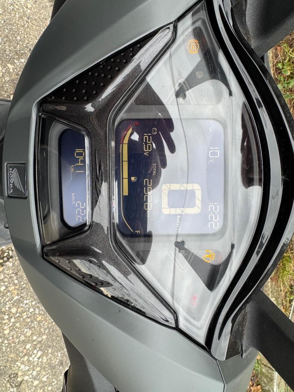 Honda SH 350i Sport (2025 - 26) (4)