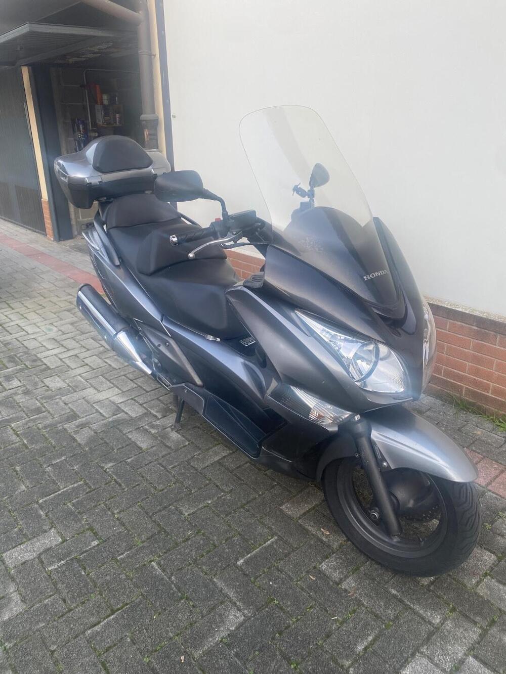 Honda Silver Wing 600 (2005 - 09) (2)