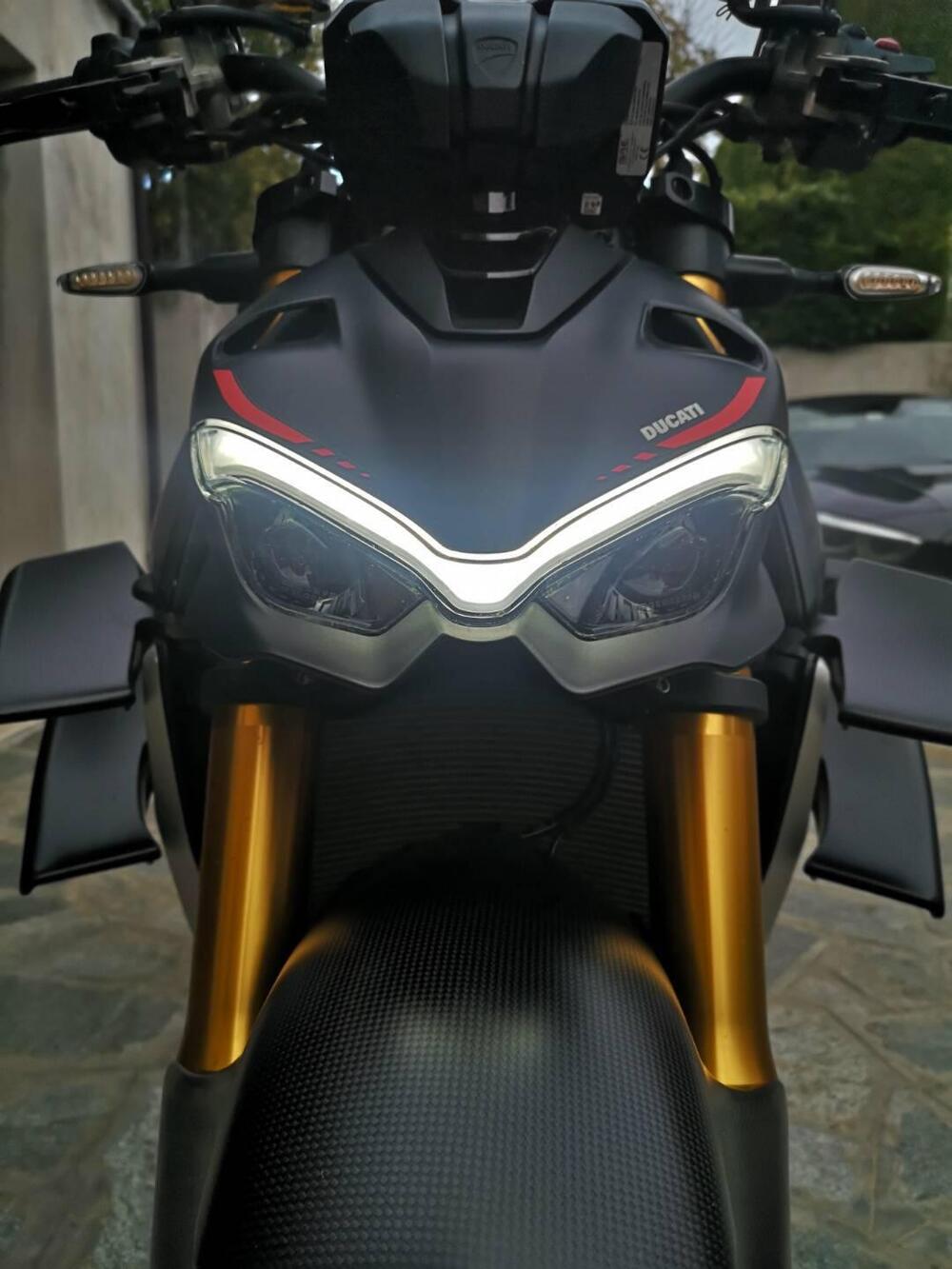 Ducati Streetfighter V4 1100 SP (2022) (4)