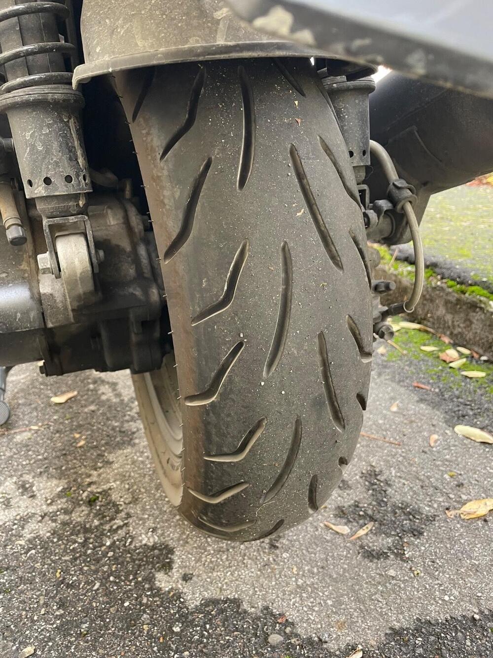 Kymco X-Town 300i ABS (2016 - 20) (5)