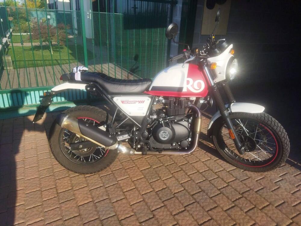 Sella Carronas per Royal Enfield Scram (2)