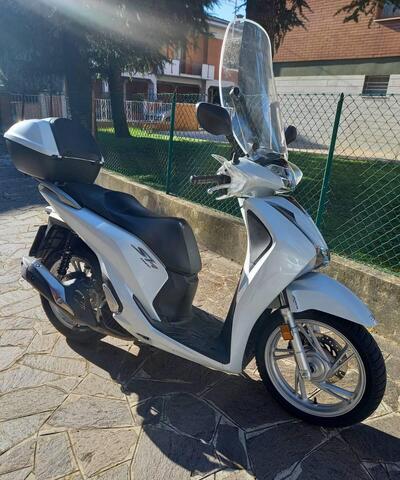 Honda SH 150 i (2017 - 19) usata