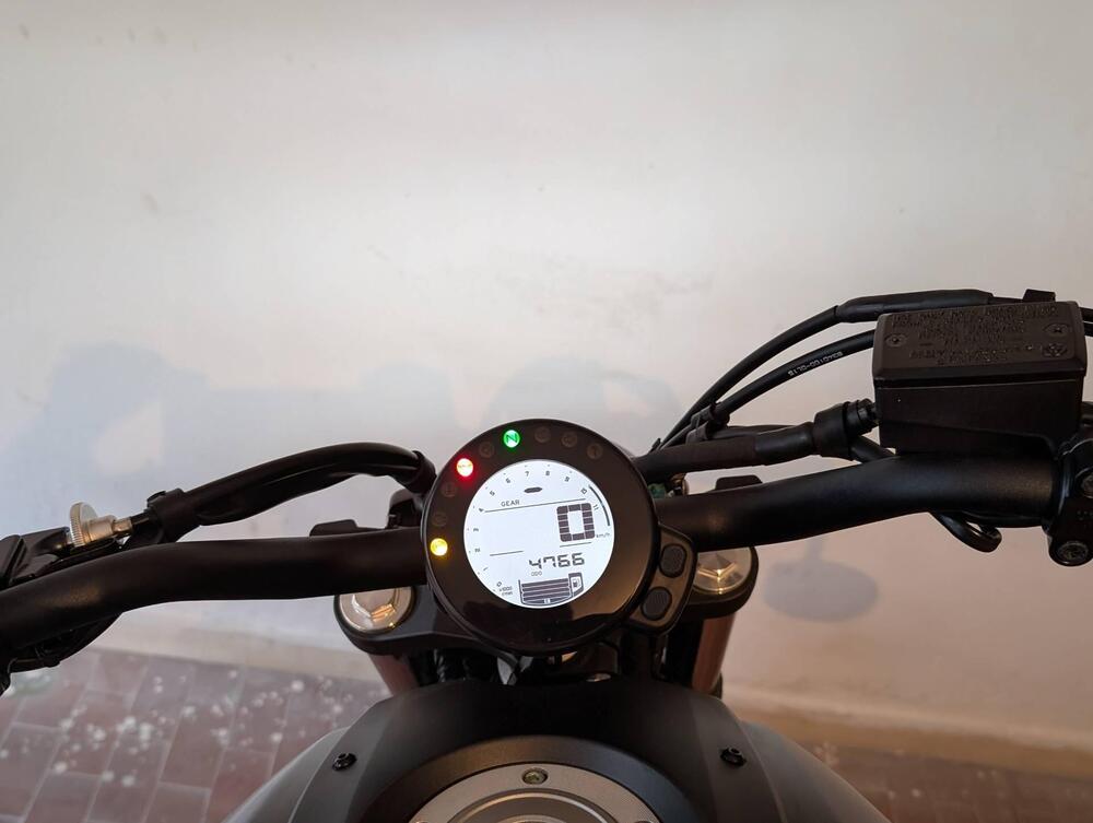 Yamaha XSR 700 (2021) (5)