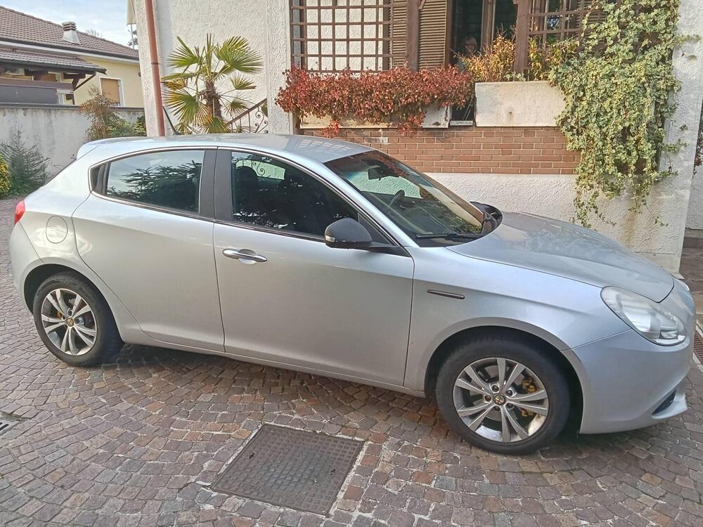 Alfa Romeo Giulietta usata a Milano