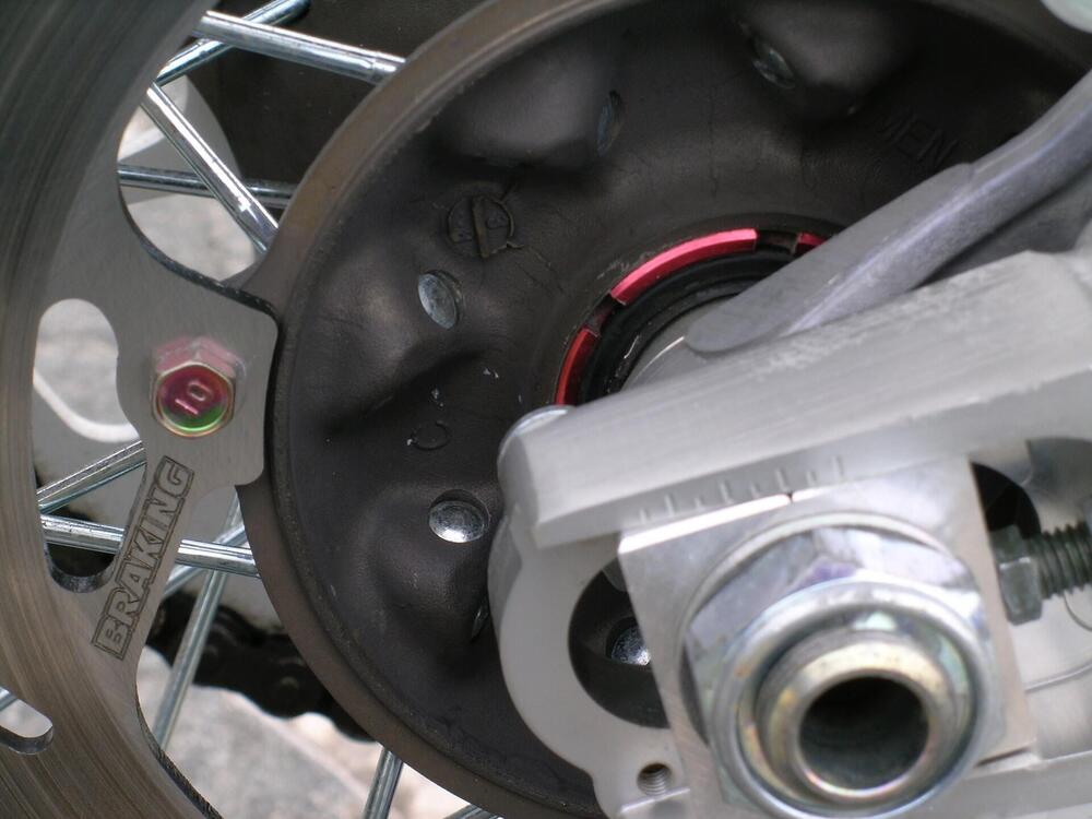 Honda CRF 250 R (2007) (9)