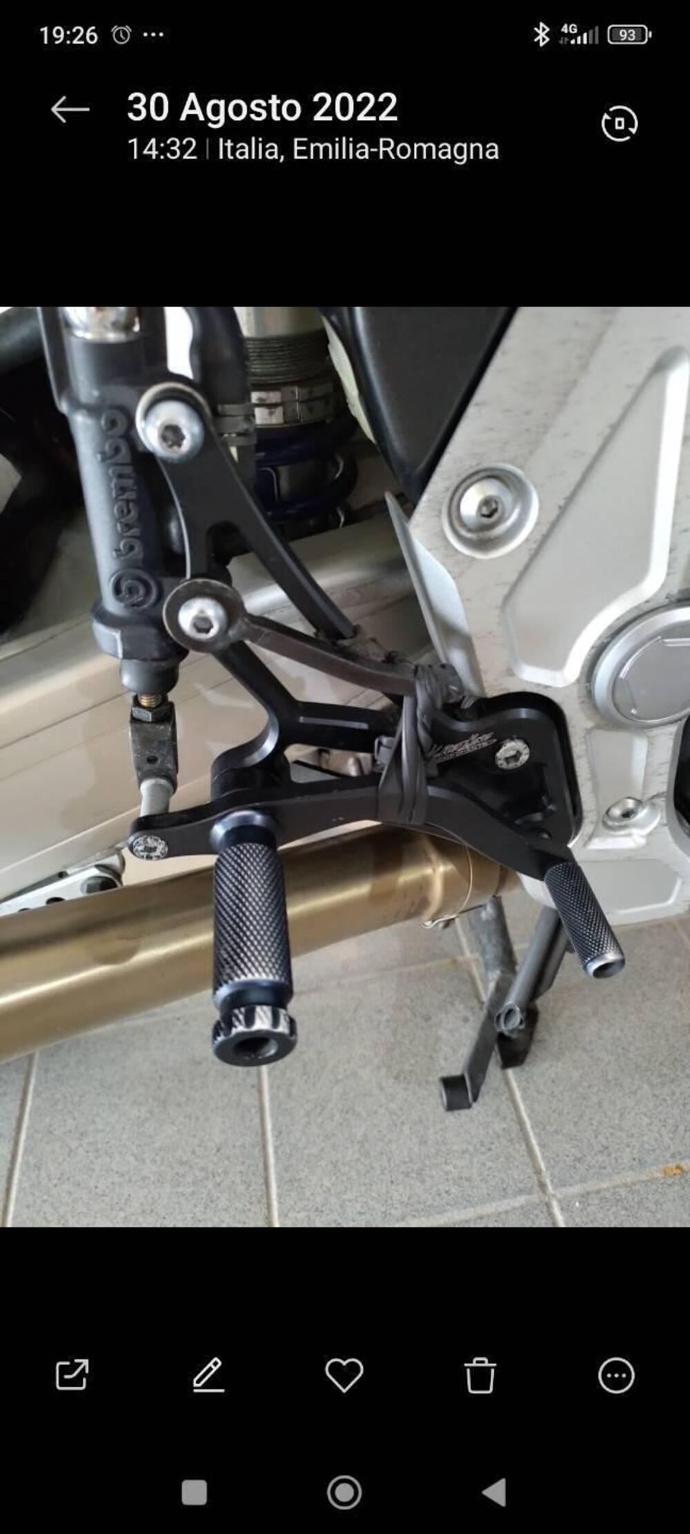 Yamaha FZS 1000 Fazer (5)