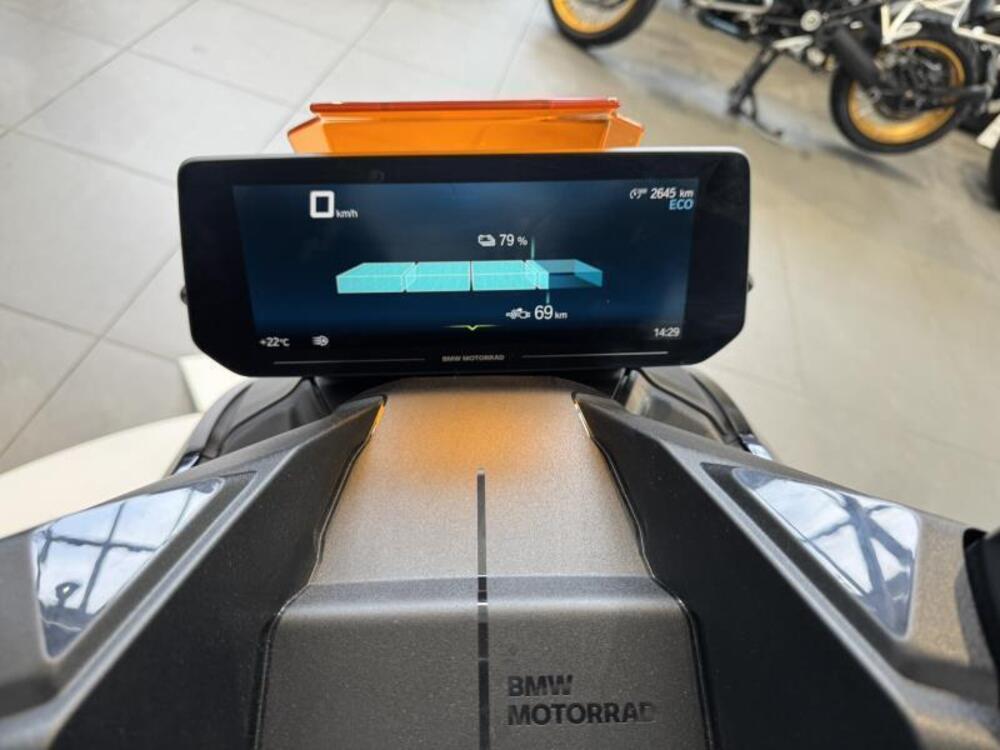 Bmw CE 04 (2021 - 25) (11)