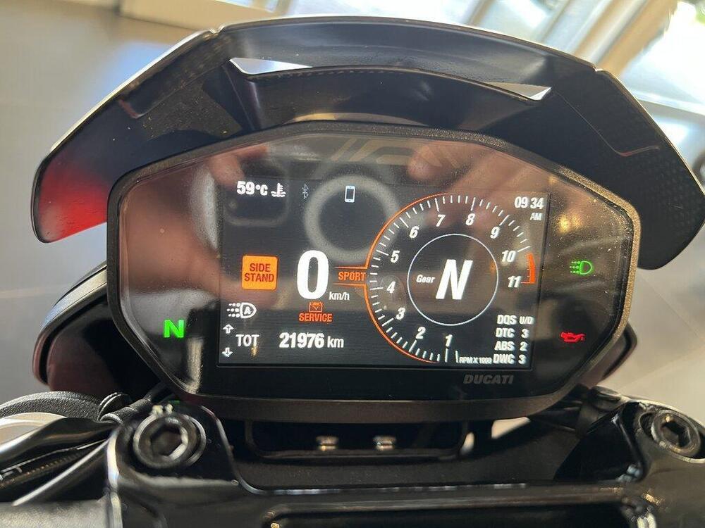 Ducati Hypermotard 950 RVE (2022 - 25) (8)