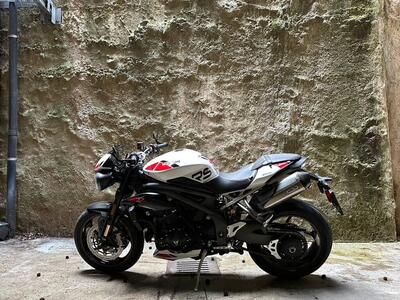 Triumph Speed Triple 1050 RS (2018 - 20) usata