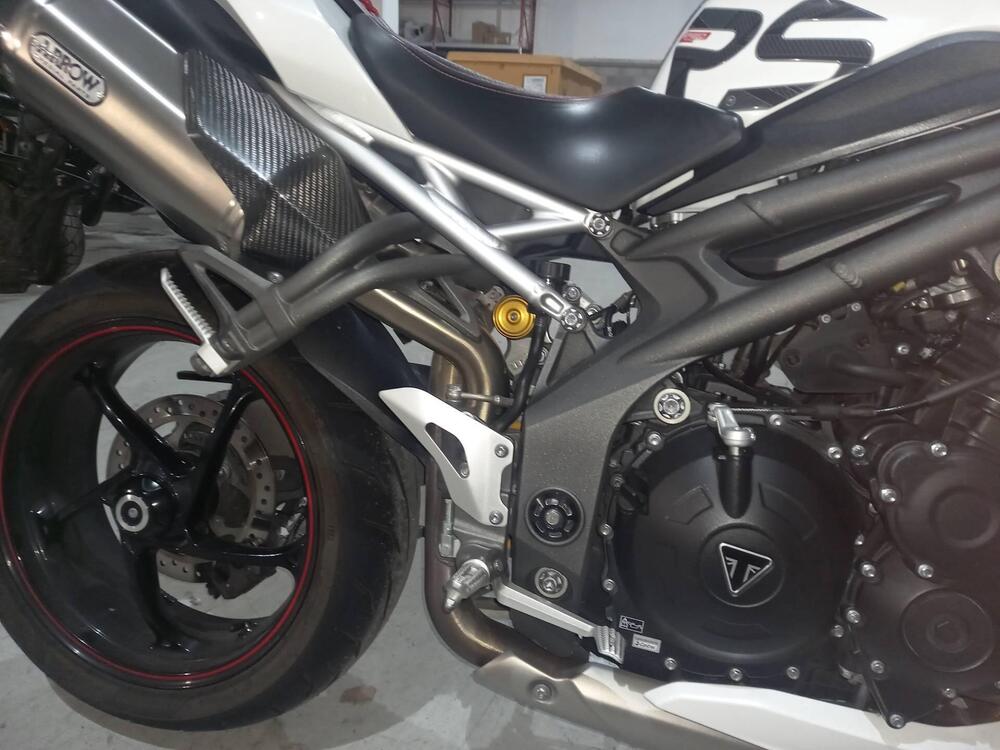 Triumph Speed Triple 1050 RS (2018 - 20) (11)