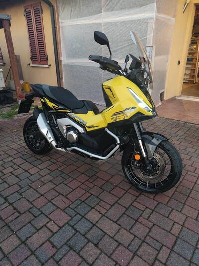 Honda X-ADV 750 Adventure (2025) usata