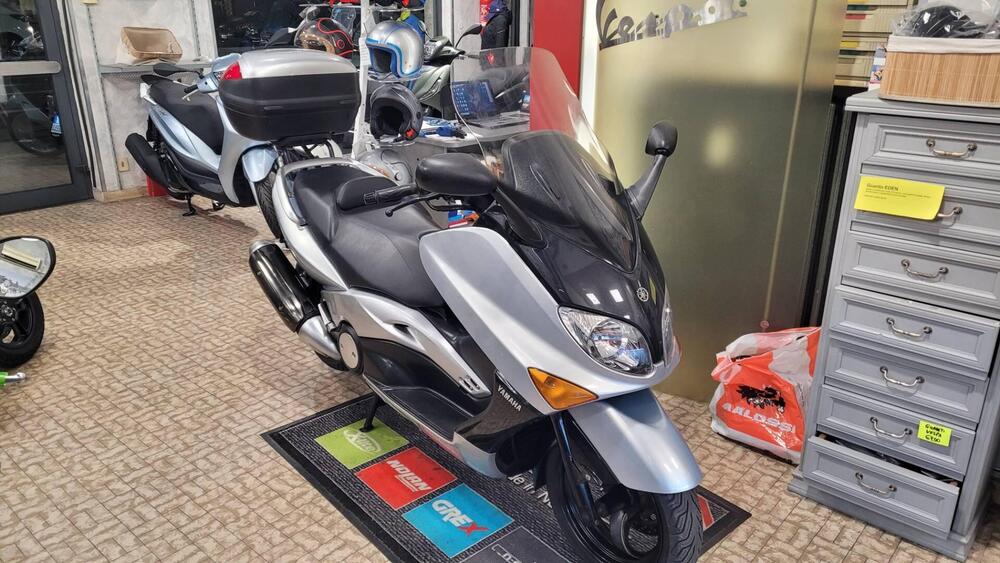 Yamaha T-Max 500 (2004 - 07) (2)