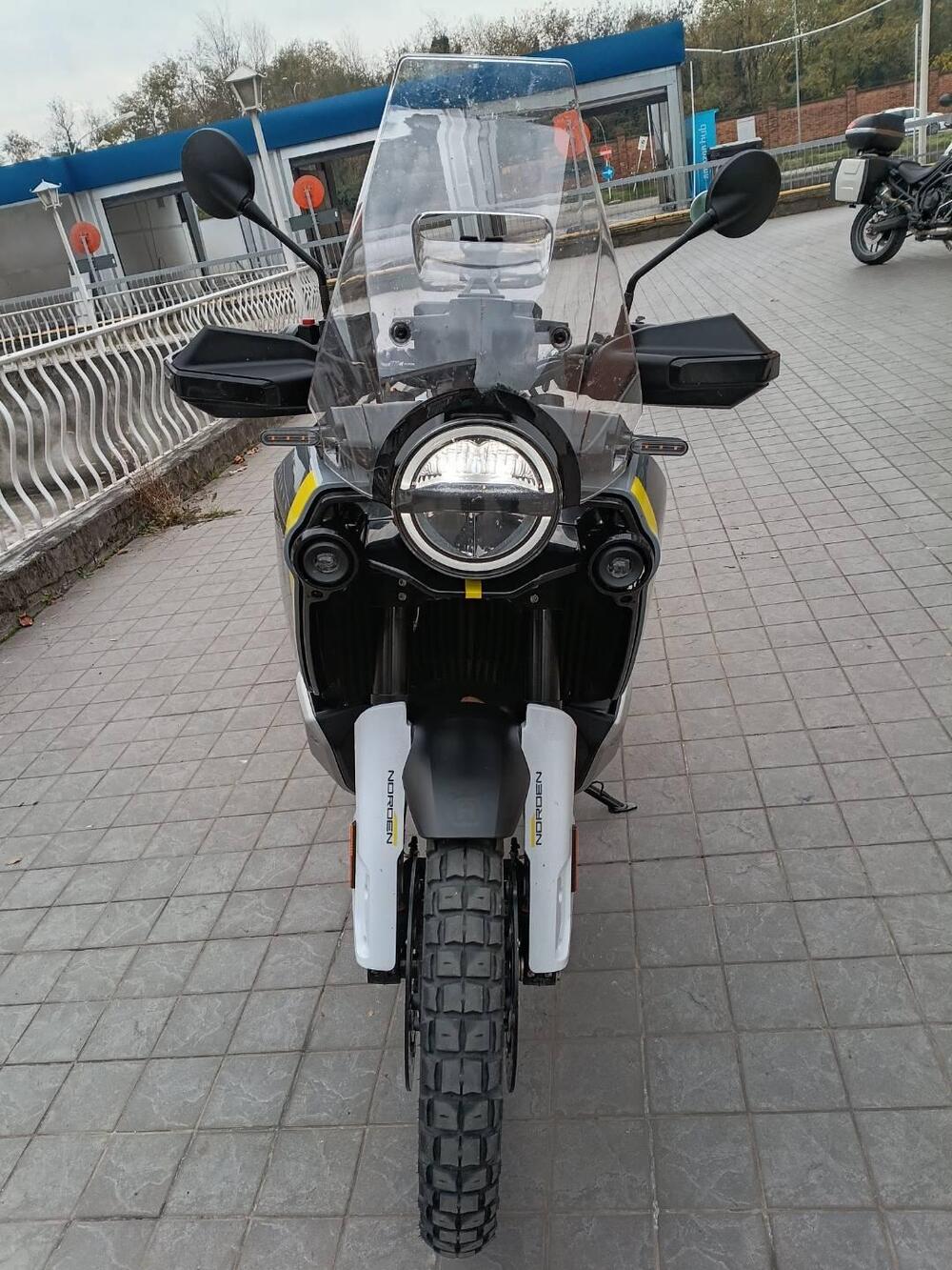 Husqvarna Norden 901 (2022 - 26) (7)