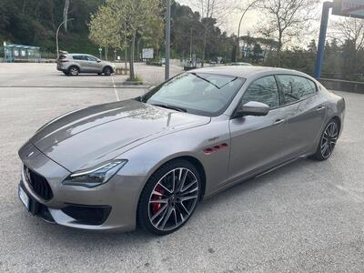 Maserati Quattroporte V8 580 CV Trofeo del 2021 usata a Salerno