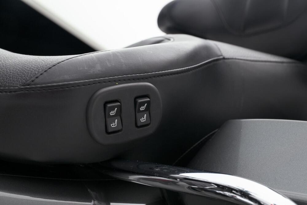 Harley-Davidson 1800 Road Glide Ultra (2011 - 12) - FLTRUSE (17)