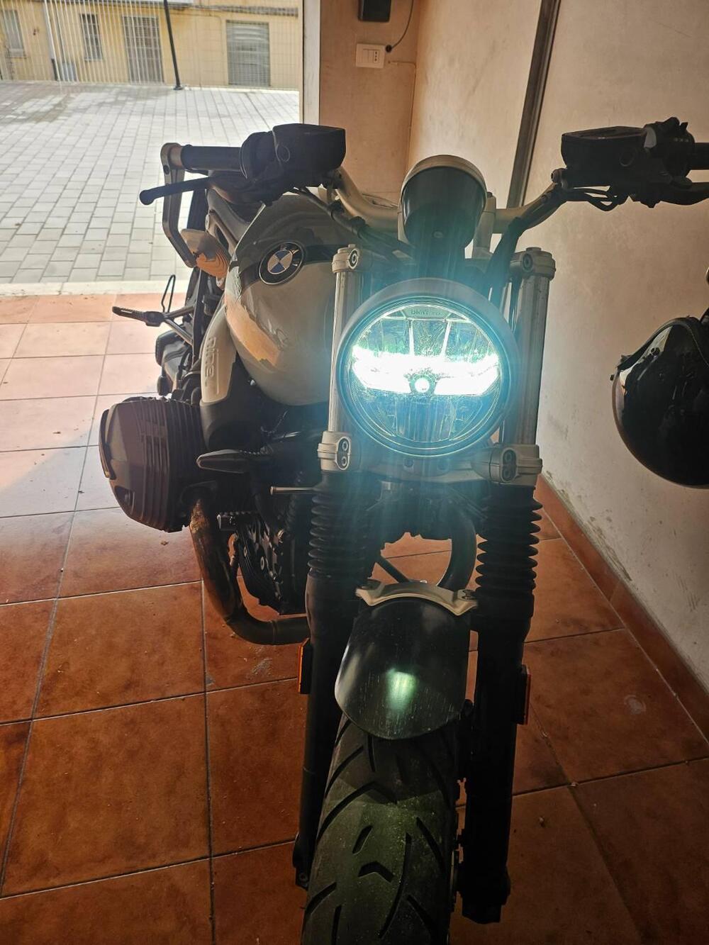 Bmw R nineT Scrambler (2021 - 24) (2)