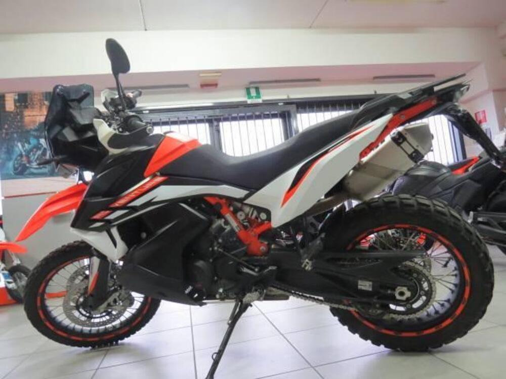 KTM 890 Adventure R (2021) (7)
