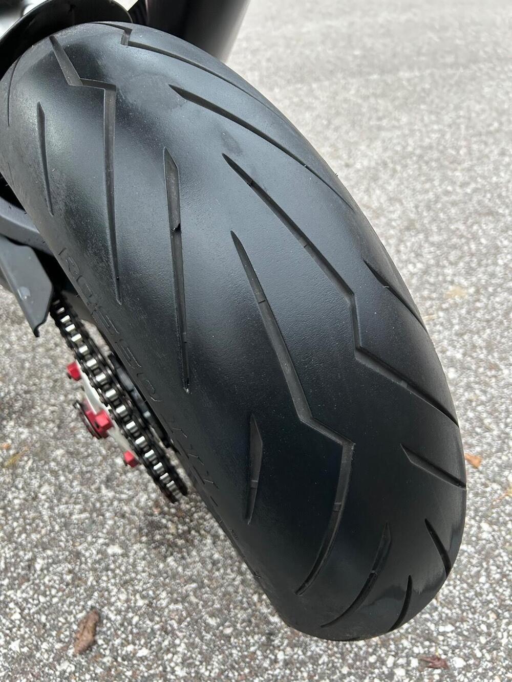 Ducati Hypermotard 939 (2016 - 18) (9)