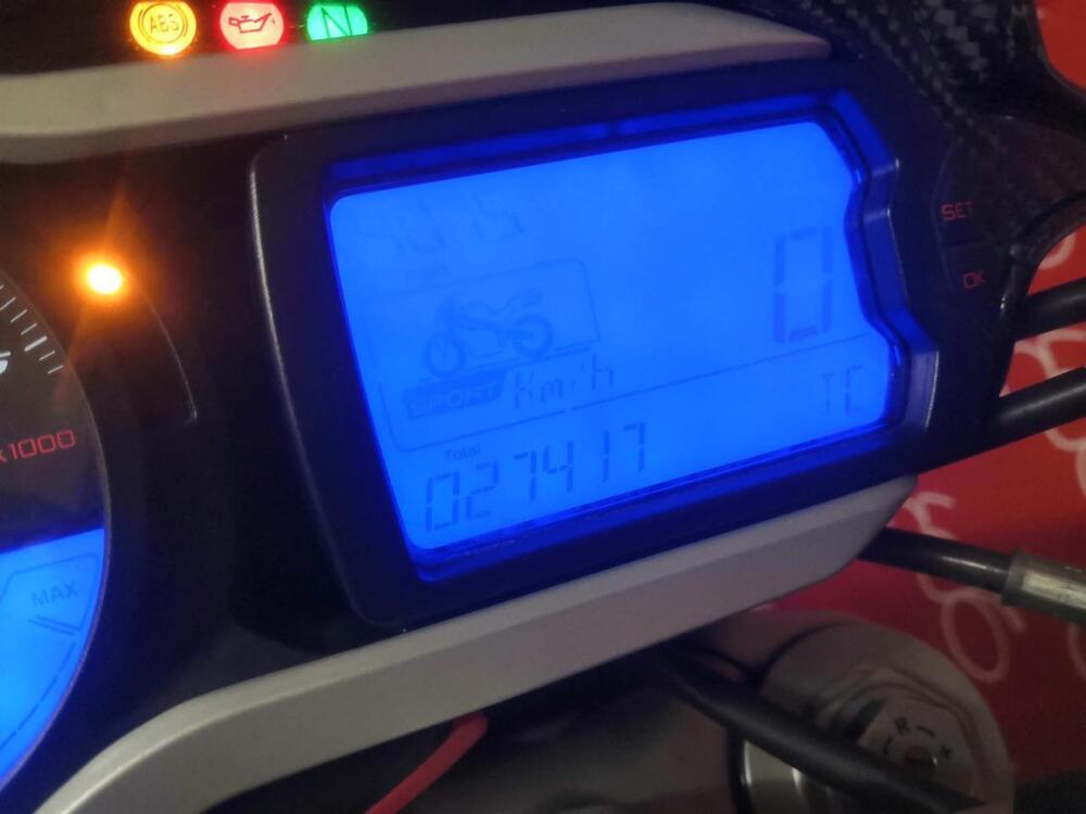 MV Agusta Brutale 1090 R (2012 - 15) (7)