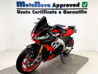 Aprilia Tuono V4 Factory (2021 - 24) usata