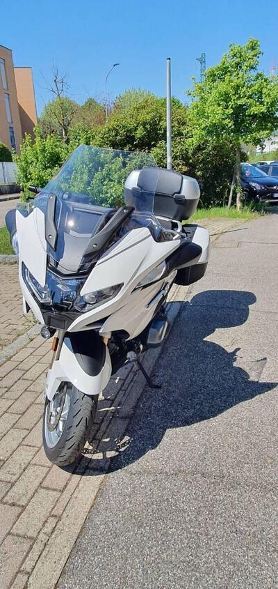 Bmw R 1250 RT (2021 - 25) usata