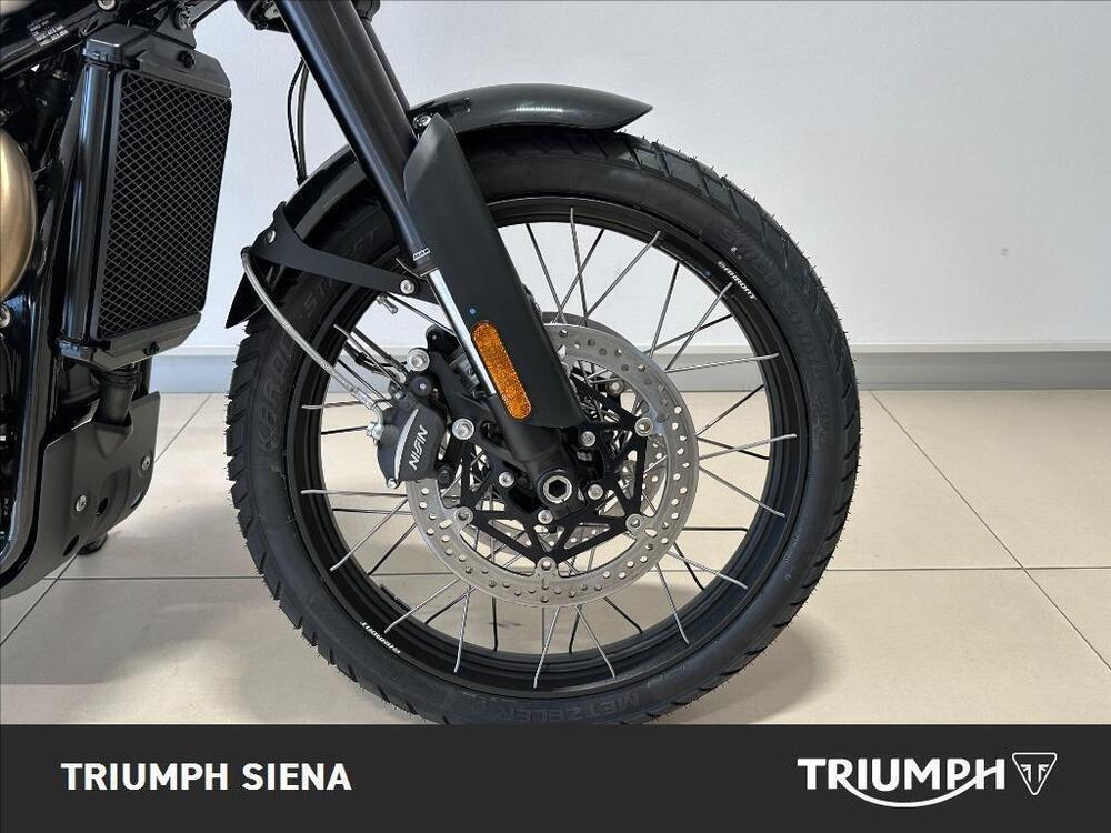 Triumph Scrambler 1200 X Icon Edition (2025 - 26) (4)