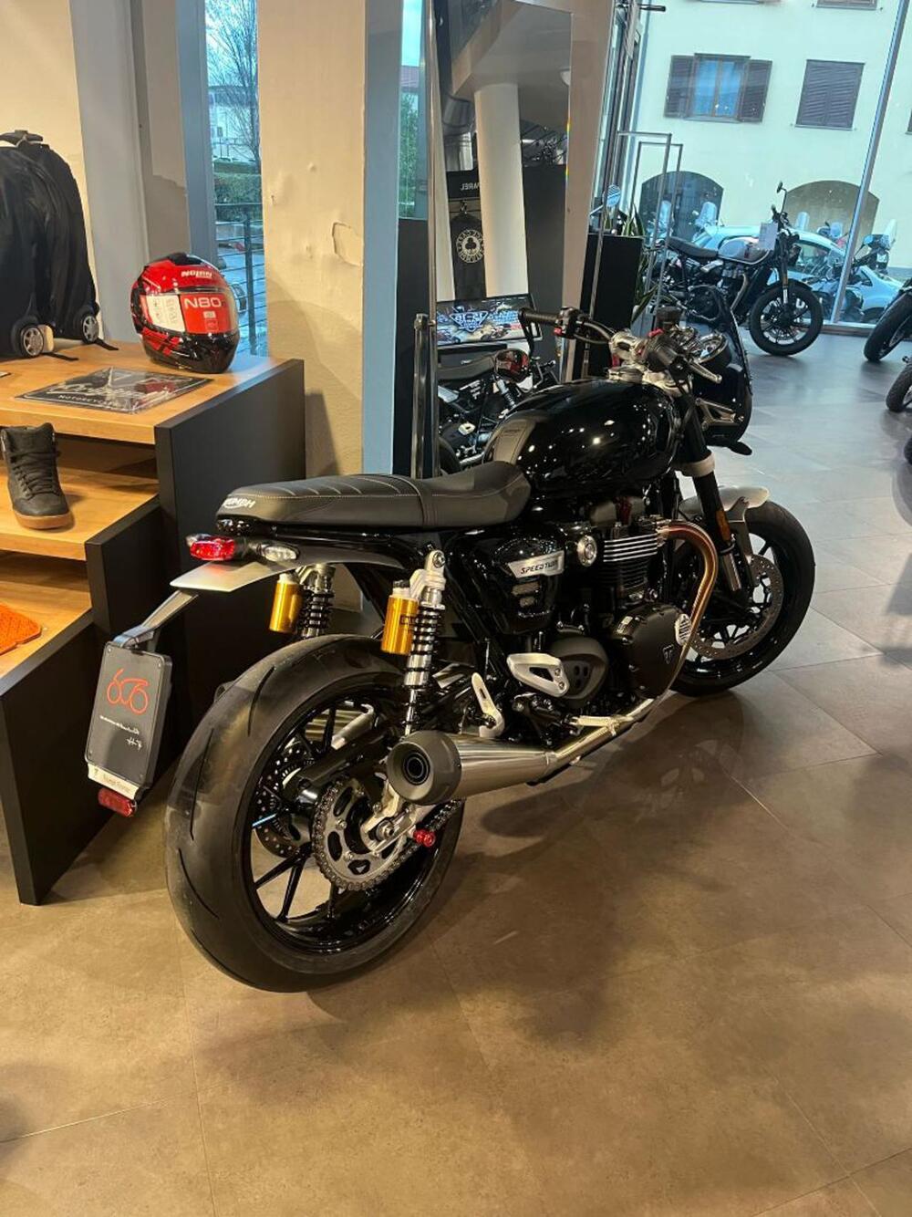 Triumph Speed Twin 1200 (2021 - 24) (6)