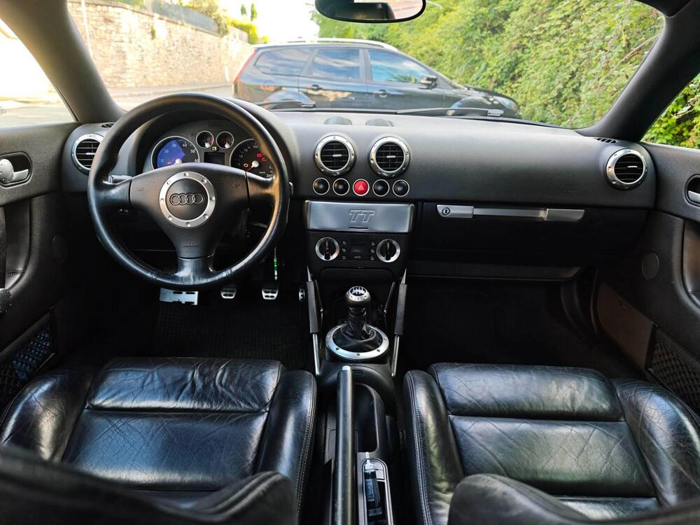 Audi TT Coupé usata a Bergamo (12)