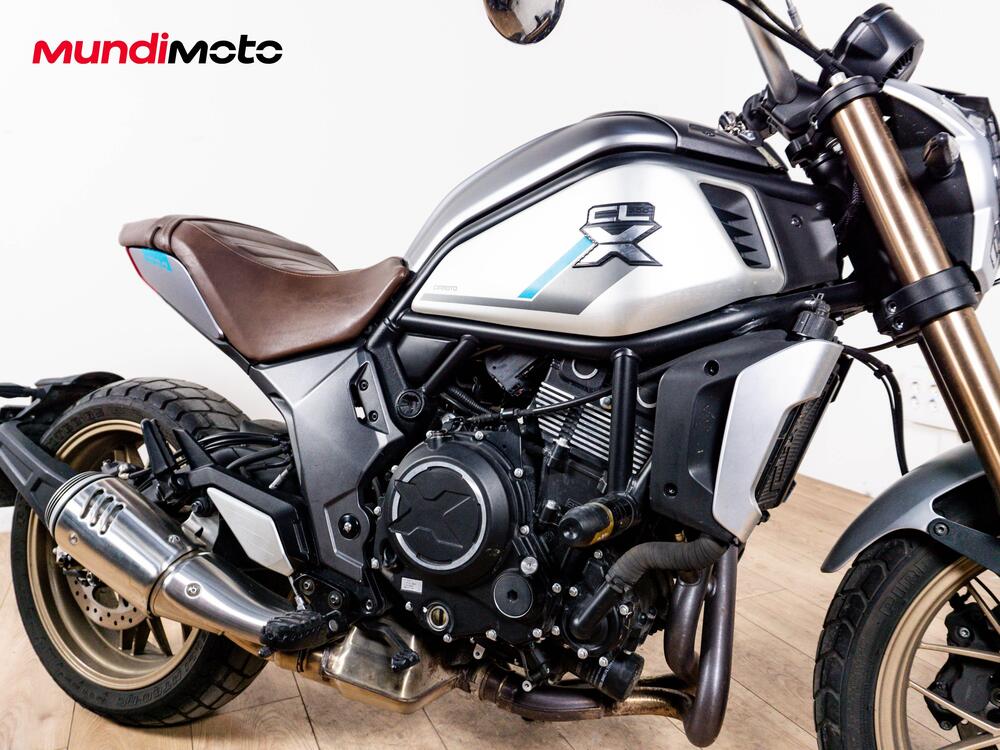 CFMOTO 700CL-X Heritage (2021 - 26) (5)
