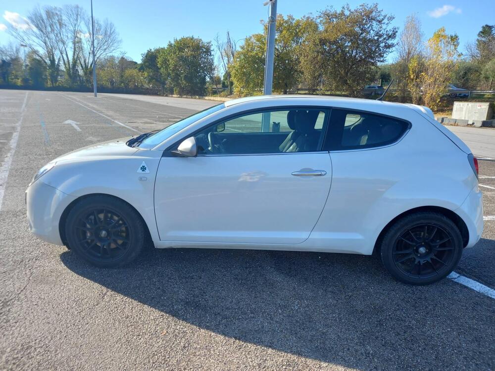 Alfa Romeo MiTo usata a Pesaro-Urbino (4)