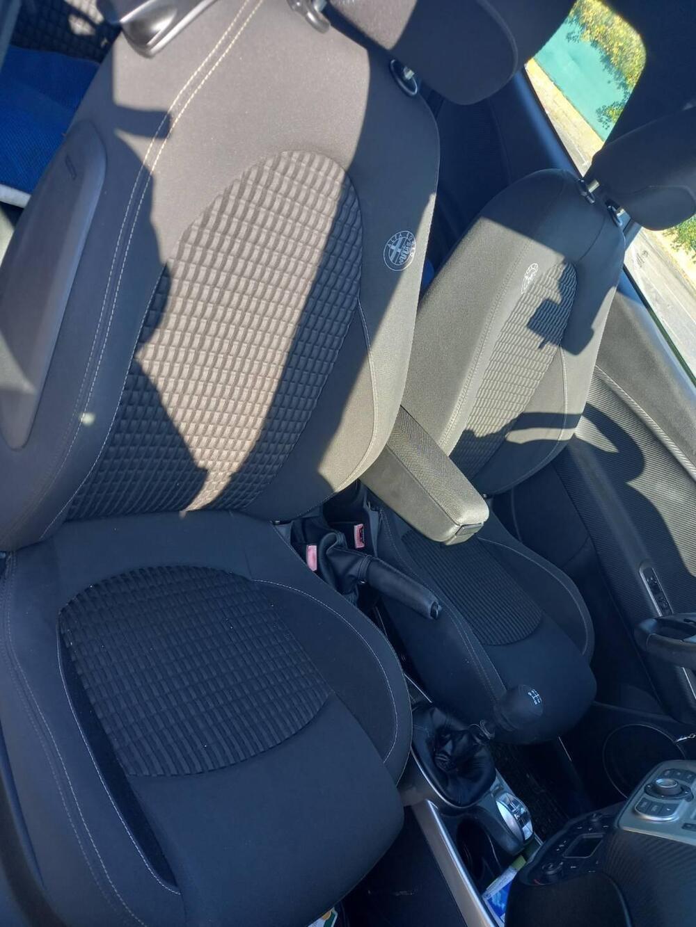 Alfa Romeo MiTo usata a Pesaro-Urbino (6)