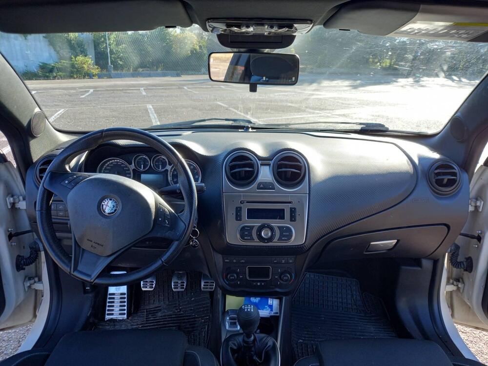 Alfa Romeo MiTo usata a Pesaro-Urbino (9)