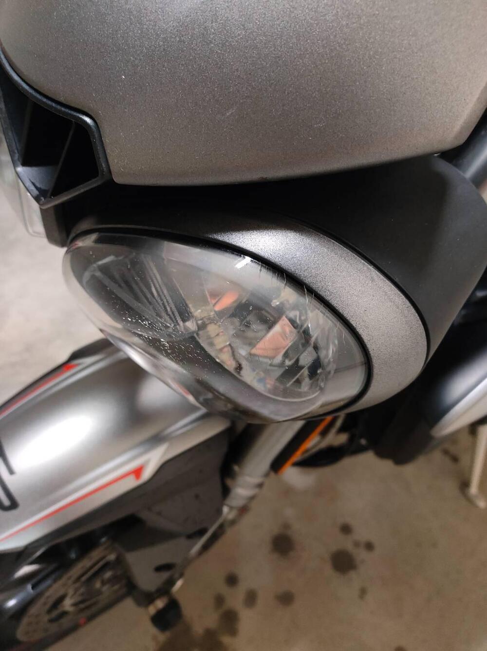 Triumph Street Triple RS (2017 - 19) (5)