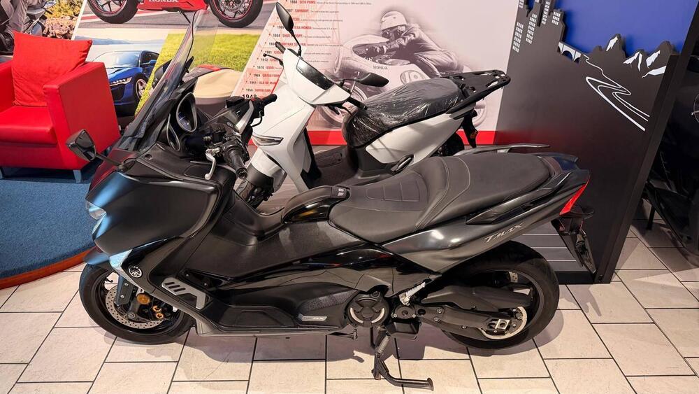Yamaha T-Max 530 (2017 - 19) (2)