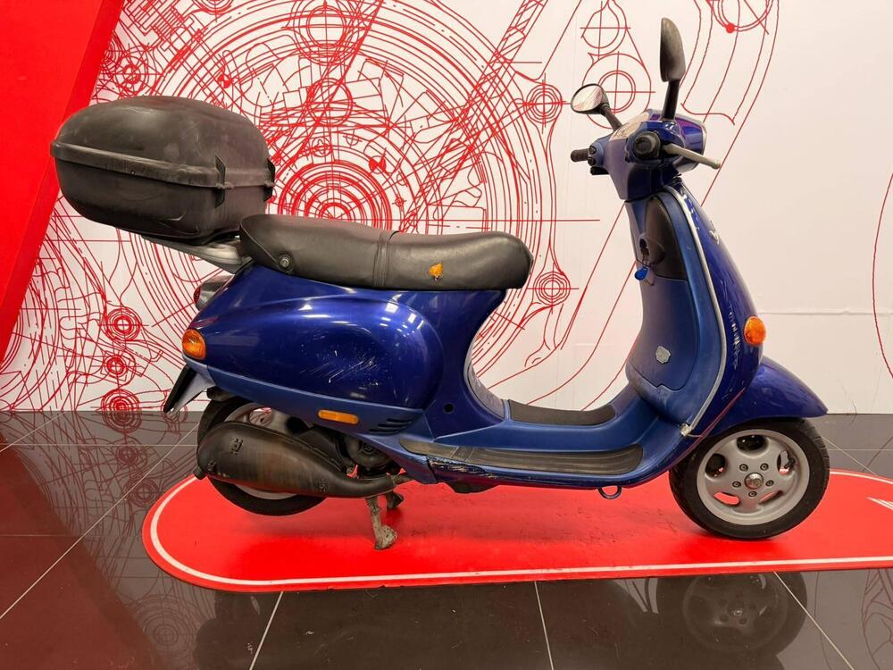 Piaggio Vespa 50 HP 4M
