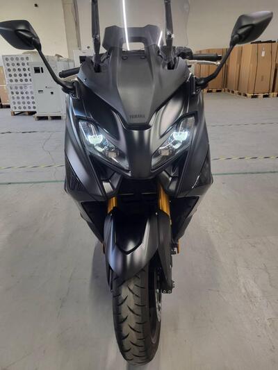 Yamaha T-Max 560 Tech Max (2022 - 24) usata
