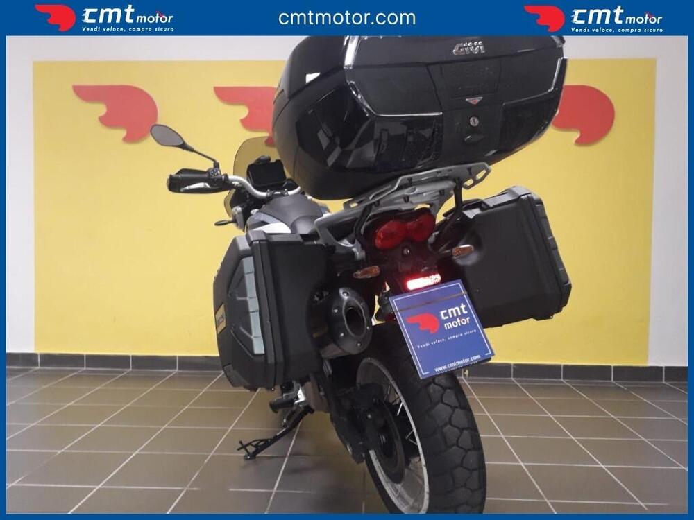 Moto Guzzi V85 TT (2021 - 23) (4)