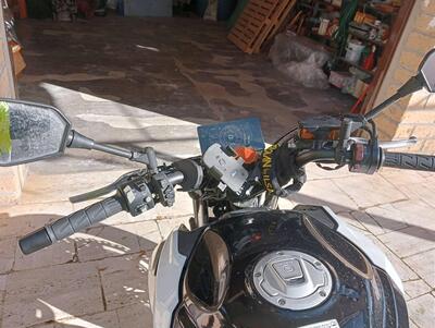 CFMOTO 650NK (2021 - 24) usata