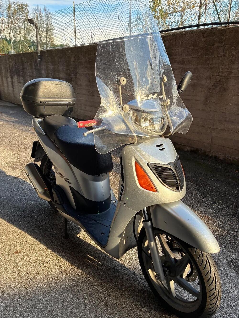 Honda SH 125 (2000 - 04)