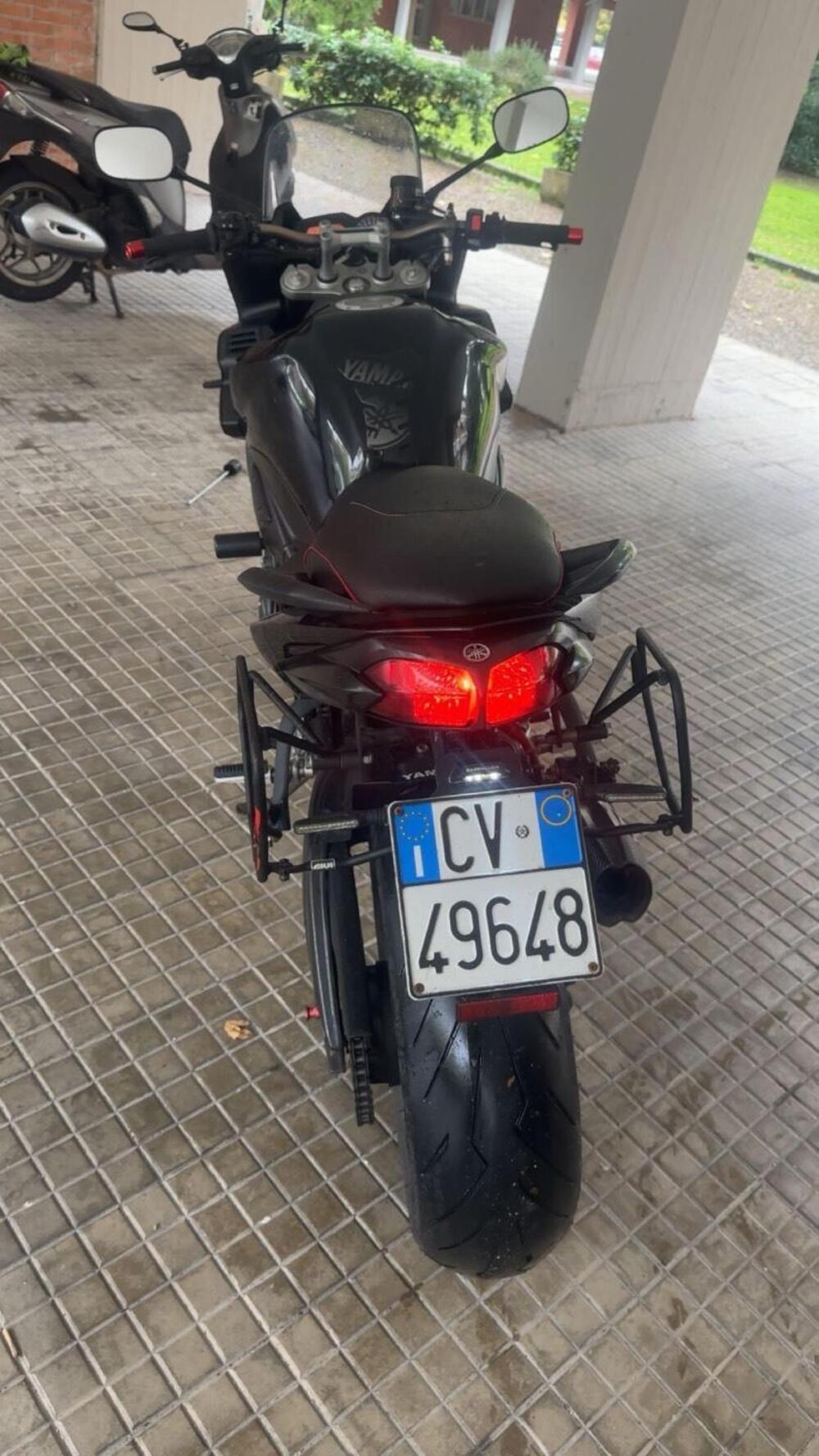 Yamaha FZ1 Fazer (2006 - 16) (2)