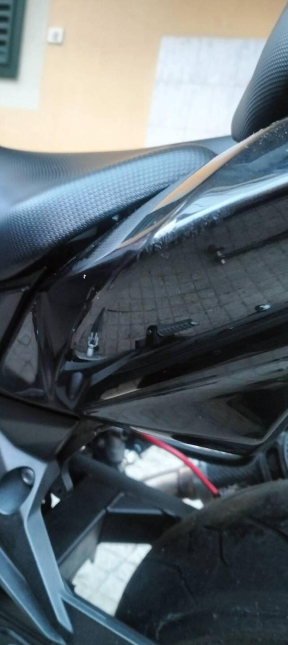 Kawasaki Z 750 (2007 - 14) (13)