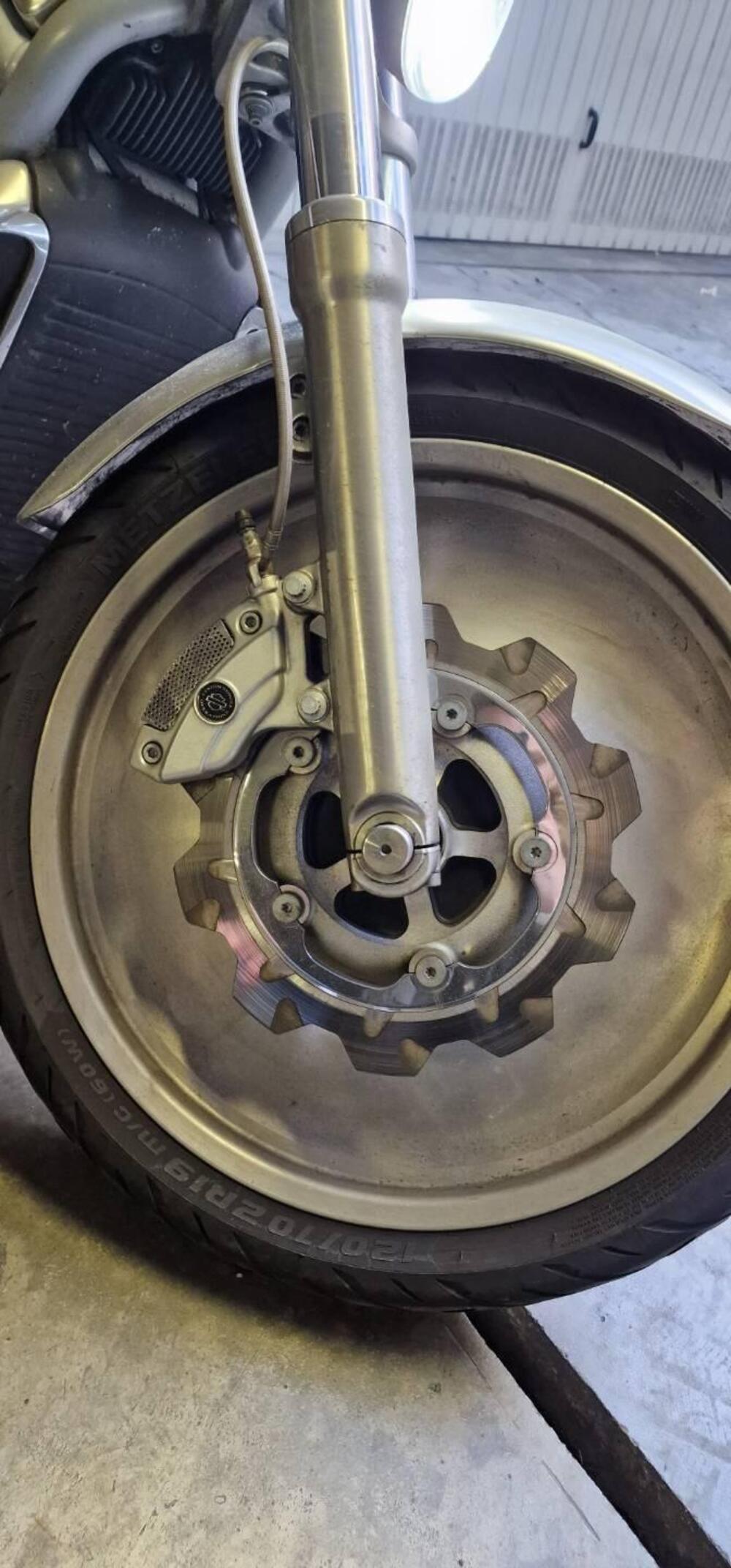 Harley-Davidson 1130 V-Rod (2002 - 05) - VRSCA (5)