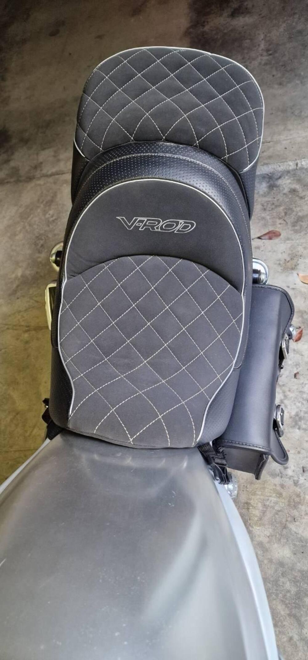 Harley-Davidson 1130 V-Rod (2002 - 05) - VRSCA (6)