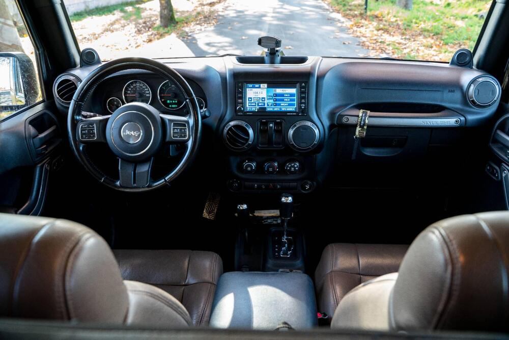 Jeep Wrangler usata a Reggio Emilia (11)