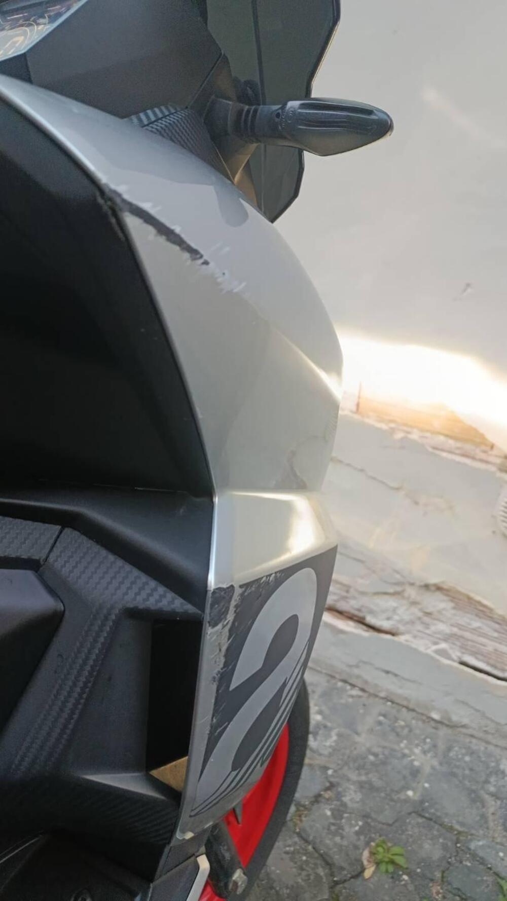 Aprilia SR 125 Motard (2012 - 16) (8)