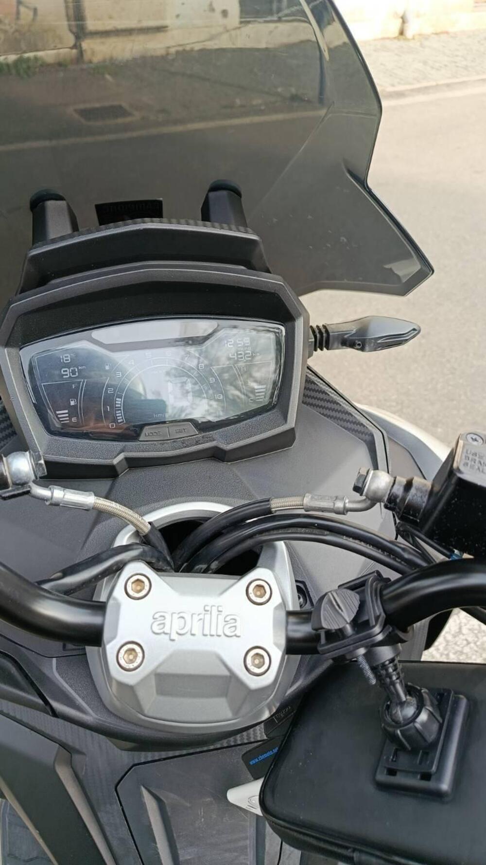 Aprilia SR 125 Motard (2012 - 16) (10)