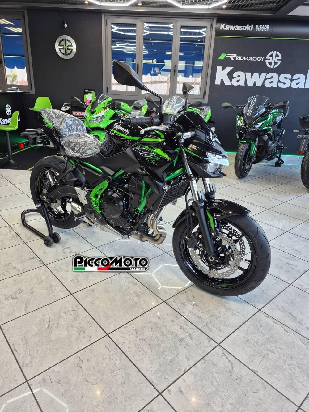 Kawasaki Z 650 (2025 - 26) (2)