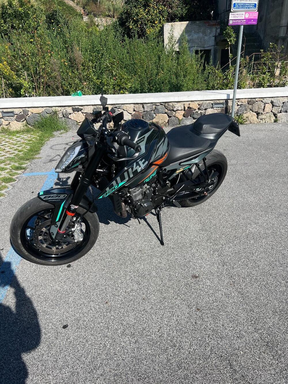 KTM 890 Duke L (2021) (2)