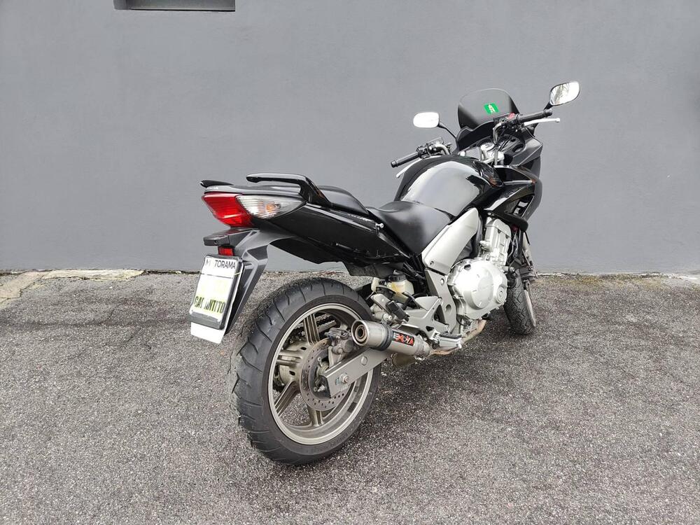 Honda CBF 1000 F (2010 - 13) (4)