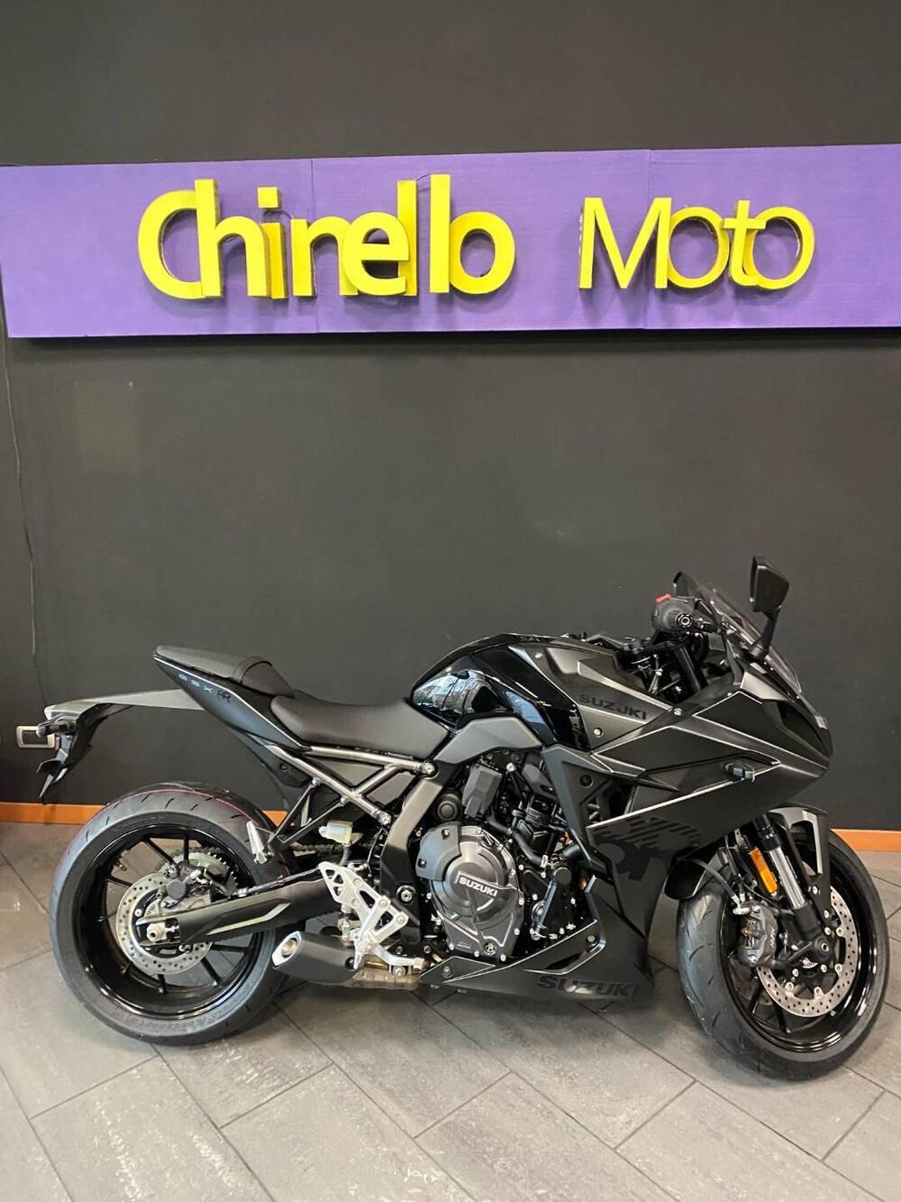 Suzuki GSX-8R (2024 - 26) (2)